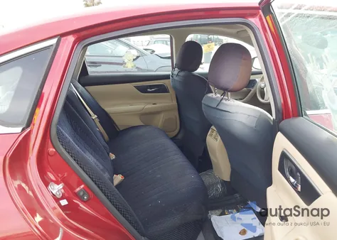 2015 Nissan Altima 2.5 Sv из США, поврежденный, VIN 1N4AL3AP0FC578606